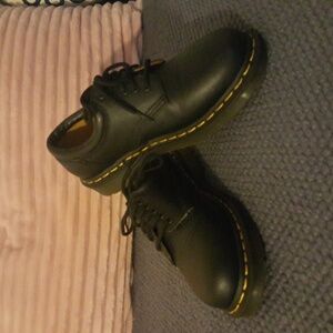 Dr. Martens Unisex Leather 8053 Black Shoes